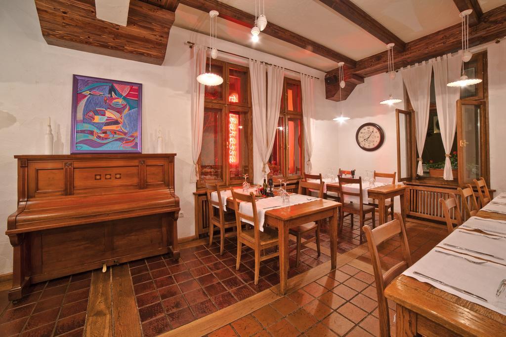 Guest House 32 โซเฟีย ภายนอก รูปภาพ