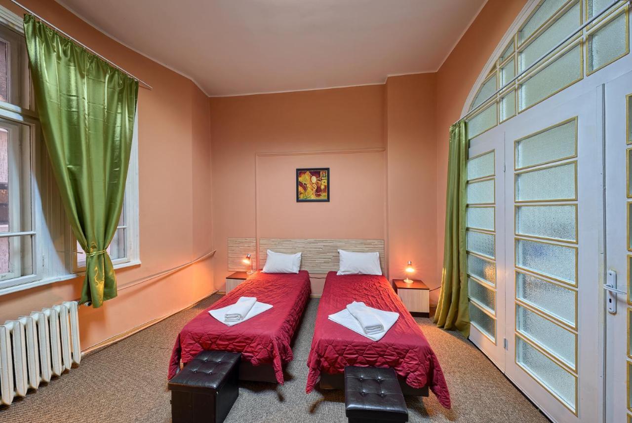 Guest House 32 โซเฟีย ภายนอก รูปภาพ