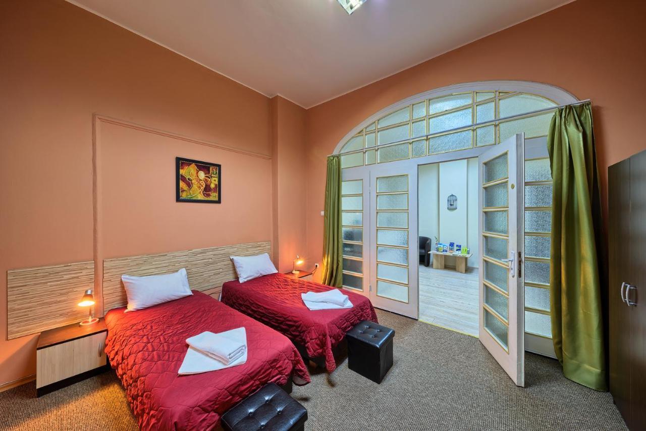 Guest House 32 โซเฟีย ภายนอก รูปภาพ