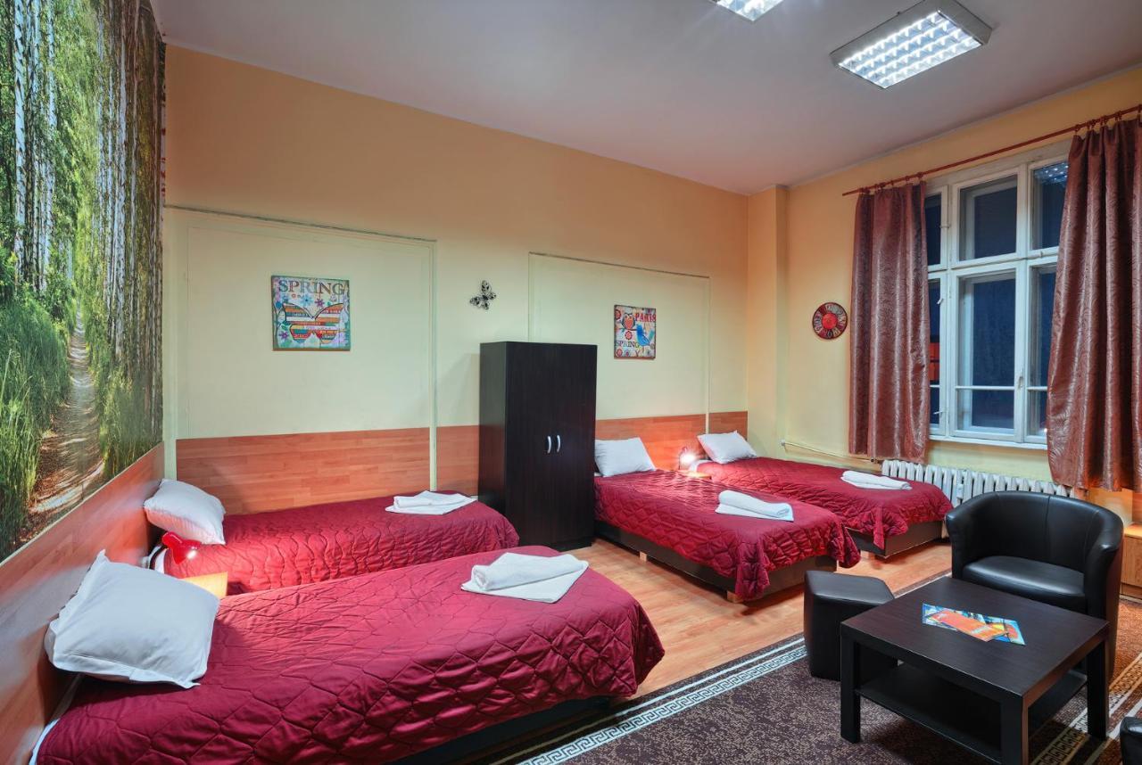 Guest House 32 โซเฟีย ภายนอก รูปภาพ